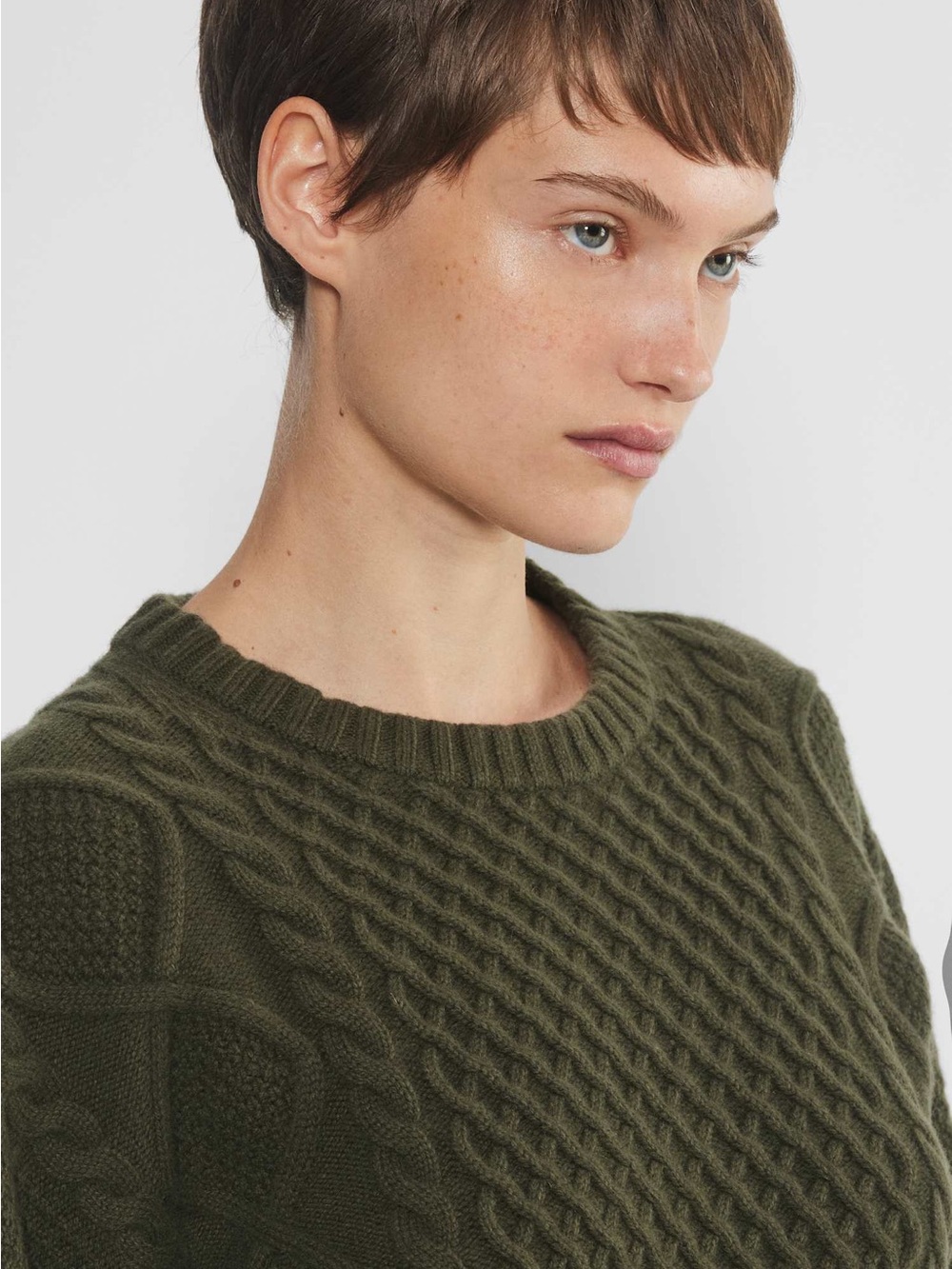 Aritzia Peggy Cropped Cable Knit Sweater - Olive XS - Picture 4 of 9